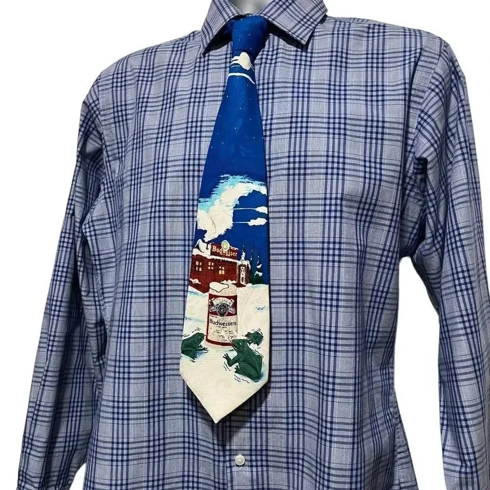🍀2/$22 NWT Vintage 90s Budweiser Frog Cabin Winter Christmas Mens Necktie Blue - Picture 3 of 9